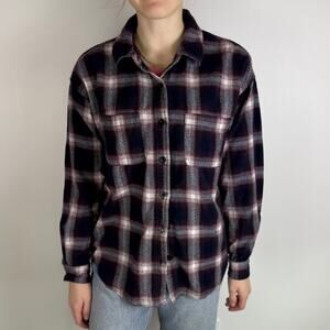 GARAGE NAVY & MAROON FLANNEL BUTTON UP SIZE MEDIUM
